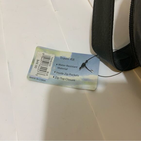 New PENGUIN by Munsingwear Men's BLACK Toiletry Shaving Kit Travel Bag - Picture 8 of 11